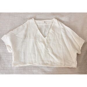 Ikikiz Gauze V-neck Top